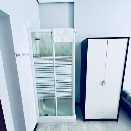 מדריד Hostal Conde De Alba מראה חיצוני תמונה