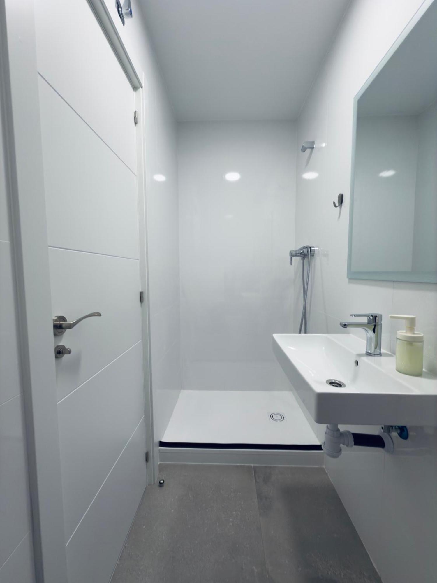 מדריד Hostal Conde De Alba מראה חיצוני תמונה
